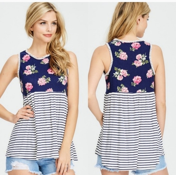 Sweetbb Tops - Large  Navy Floral Stripe Sleevless Top
